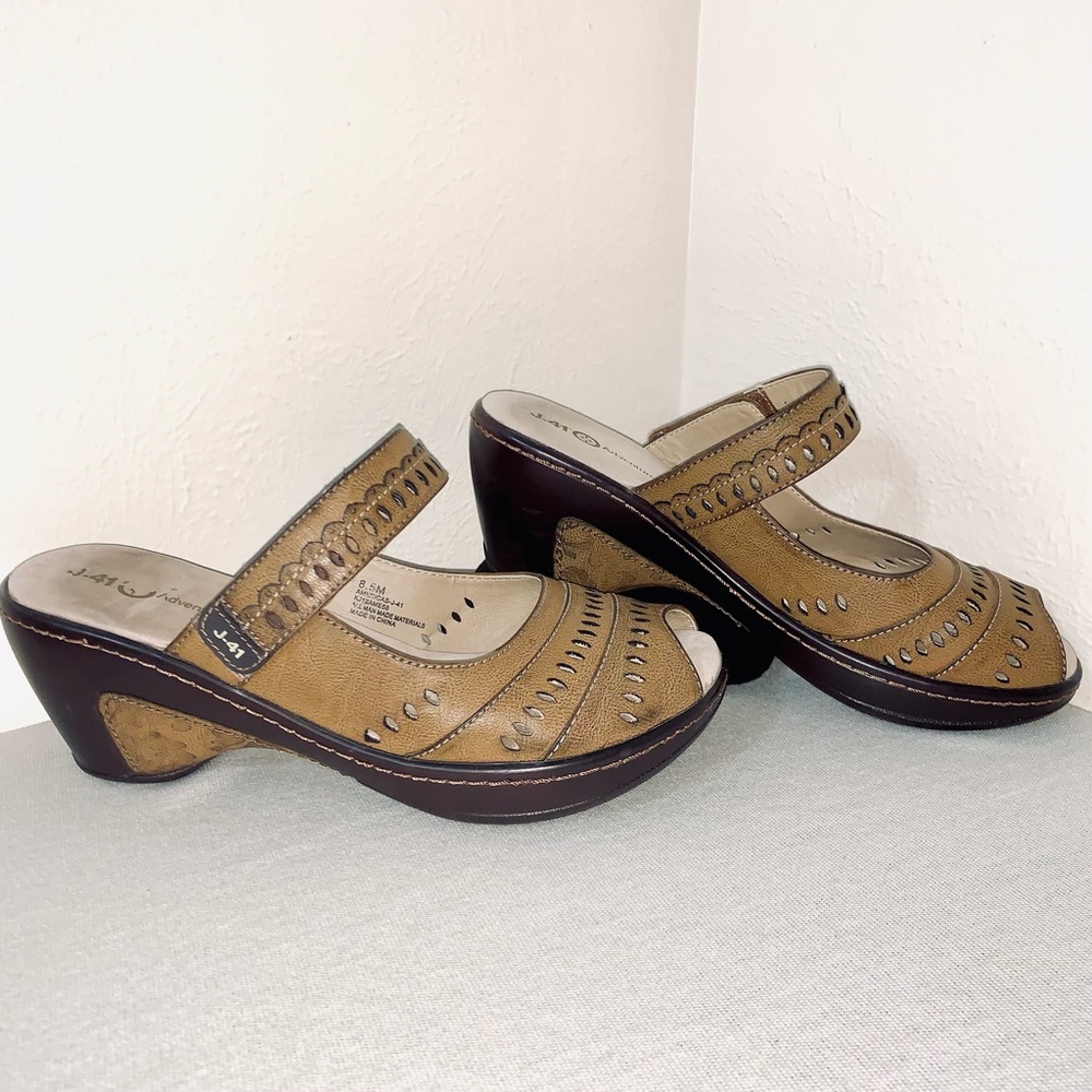J41 Jambu Women’s 8 1/2 Slip on Sandal